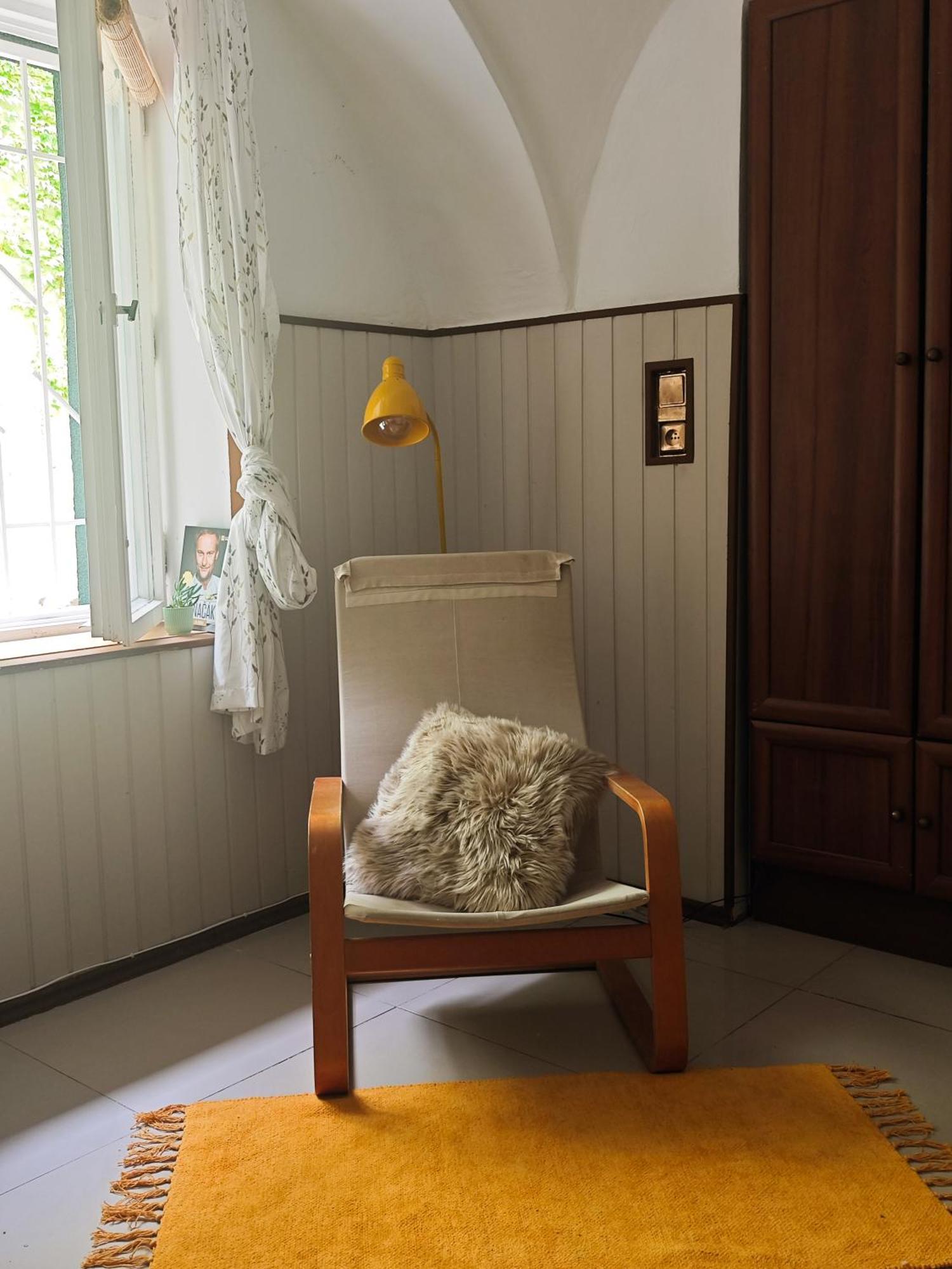 Vintage Room With Garden View Братислава Екстер'єр фото